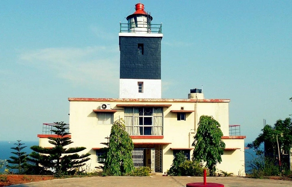 Hotel Ram Way near Dolphin's Nose Lighthouse